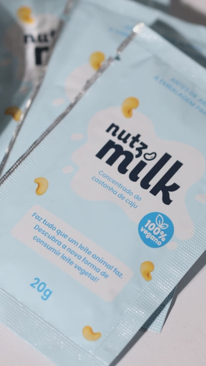 Leite Vegetal NutzMilk® Sachê 12 uni - Concentrado de Castanha de Caju